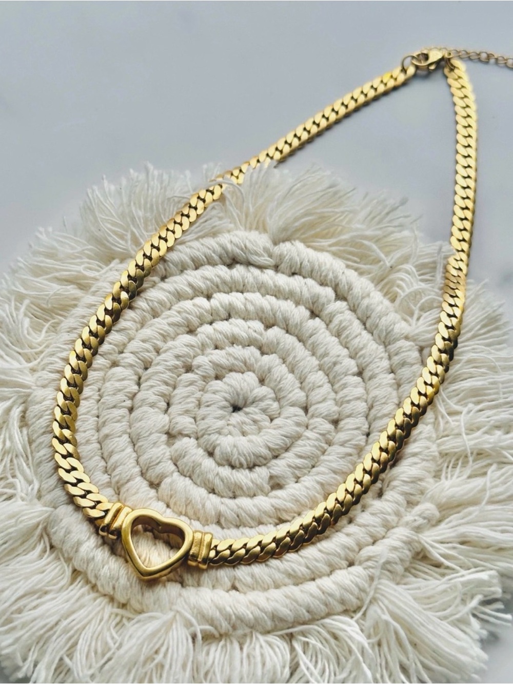 Heart Necklace 18K Gold Plated
Heart Chain Stainless Steel Waterproof - Picture 3 of 4